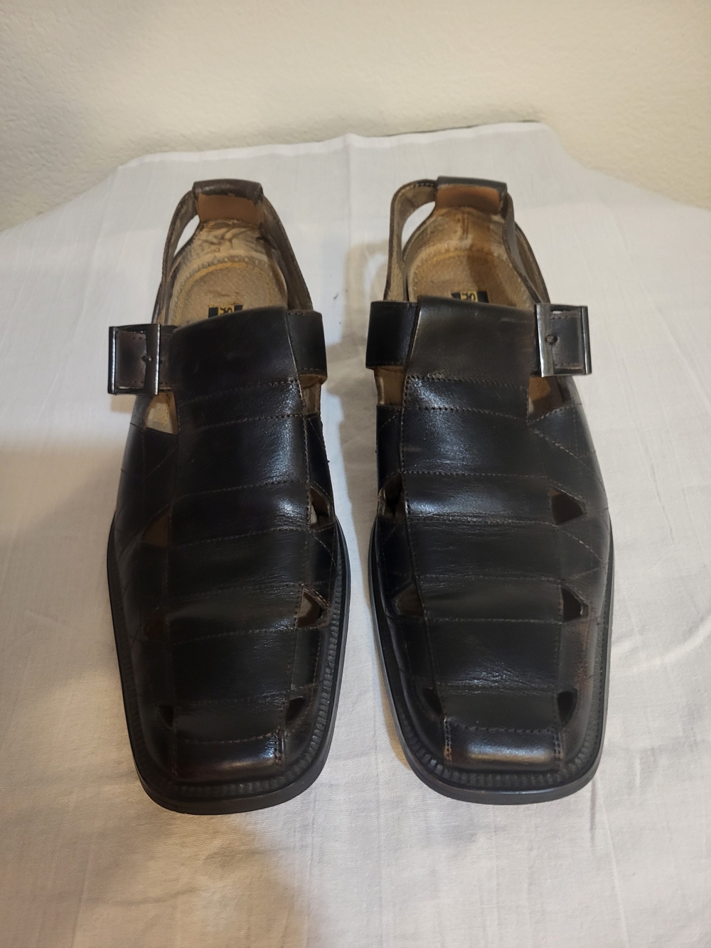 Stacy Adams Men's Dark Brown Leather Fisherman Sandals with Buckle